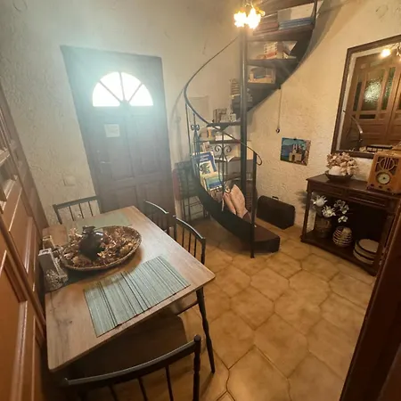 Mani Spot Center * Areópolisz