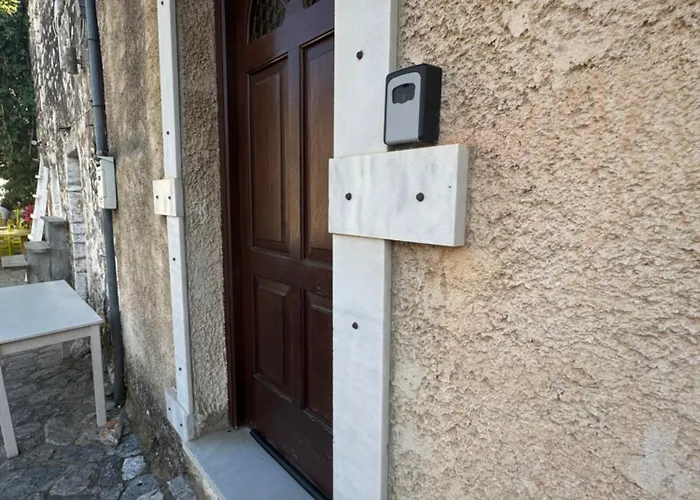 Mani Spot Center Lejlighed Areopoli